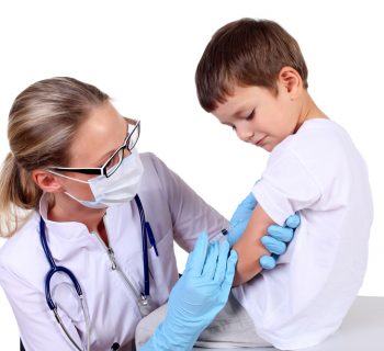 vaccino-anticovid-ai-minori-serve-il-consenso-di-entrambi-i-genitori
