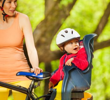 bicicletta-con-bambino-norme-sicurezza