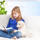 reading-dogs-i-cani-che-facilitano-la-lettura-ai-bambini-con-difficolta-scolastiche