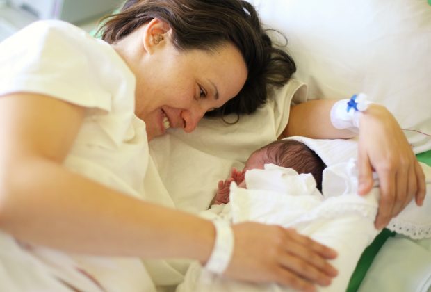 post-parto-nella-mamma-e-nel-bambino-le-nuove-raccomandazioni-dell-oms