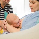 la-consulente-professionale-allattamento-prezioso-aiuto-alle-neo-mamme