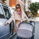 pass-parcheggi-rosa-per-donne-in-gravidanza-e-con-figli-cos-e-come-richiederlo