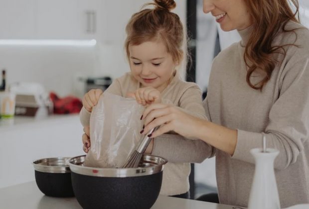 cucinare-assieme-ai-bambini-benefici