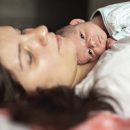 la-canguro-terapia-prezioso-aiuto-neonati-prematuri-non-solo
