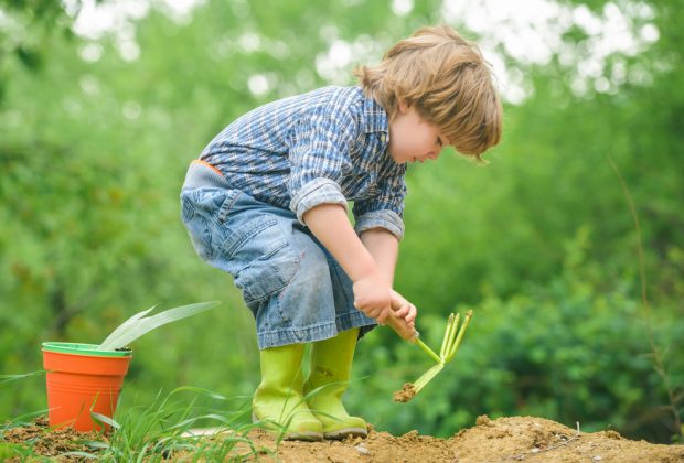 bambini-e-verdure-insegniamo-ai-piccoli-a-coltivare-lorto